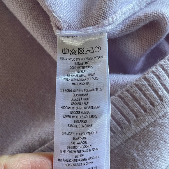 French Connection Light Lavender Oversized Sweater - Size Medium - Picture 8 of 12